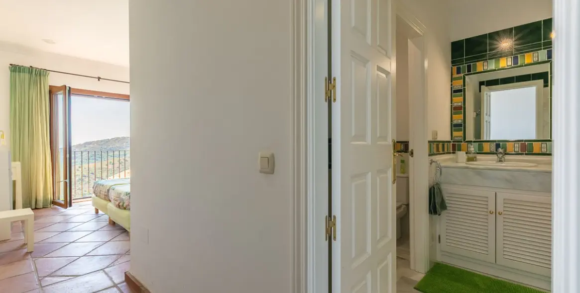 Venta de villa independiente en Benahavís 19