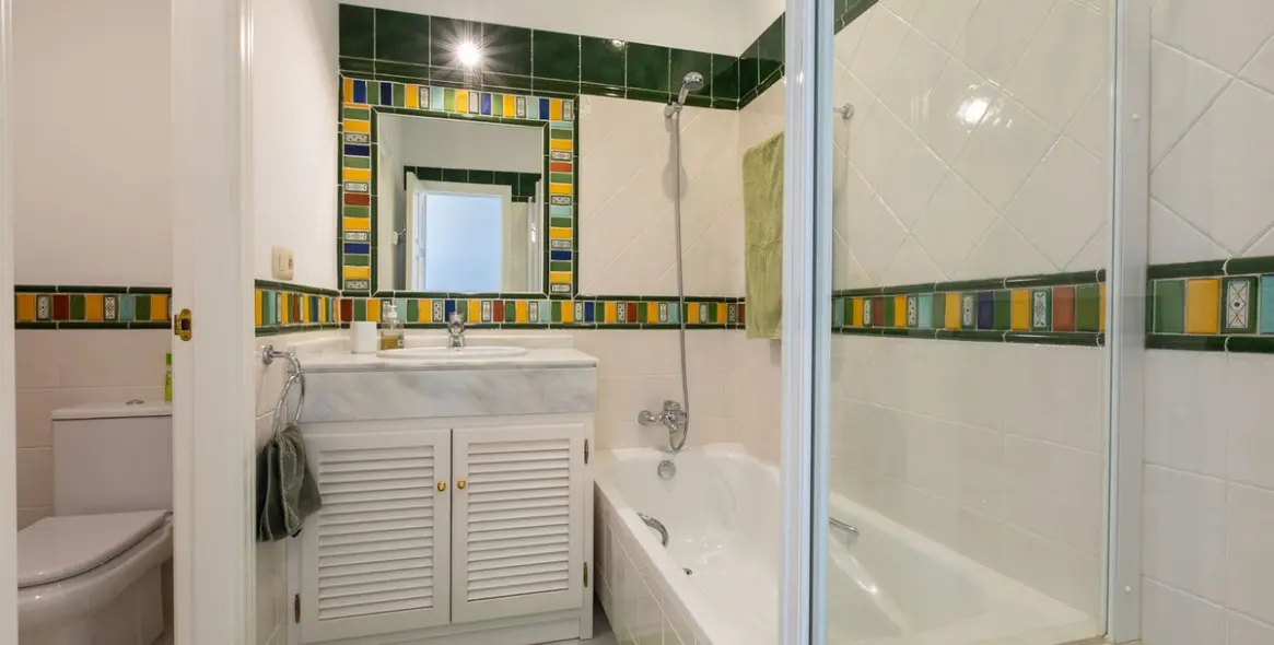 Venta de villa independiente en Benahavís 20