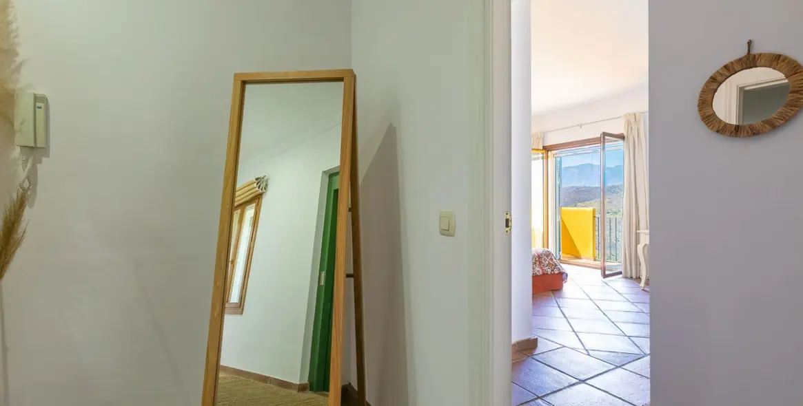 Продажа  отдельно стоящей виллы в Benahavís 21