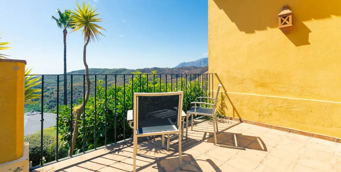 Продажа  отдельно стоящей виллы в Benahavís 29