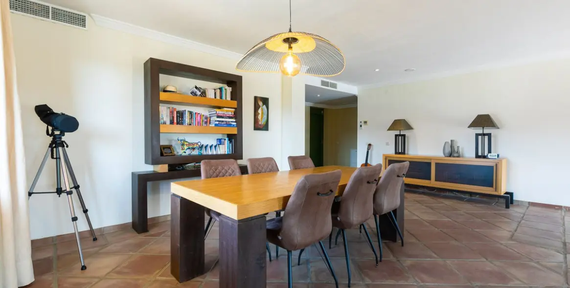 Продажа  отдельно стоящей виллы в Benahavís 42