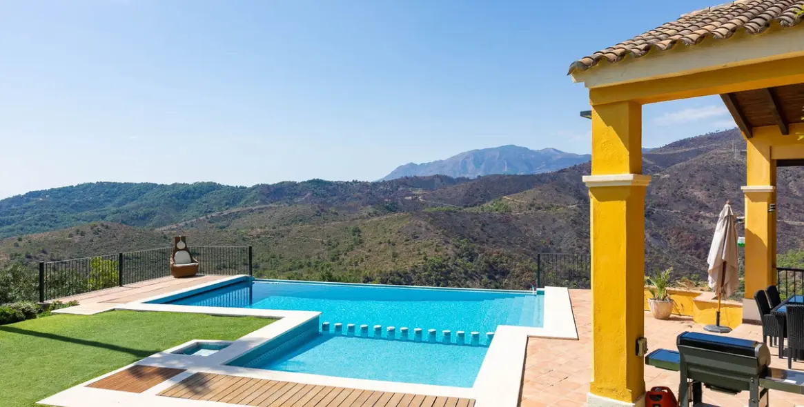 Продажа  отдельно стоящей виллы в Benahavís 60