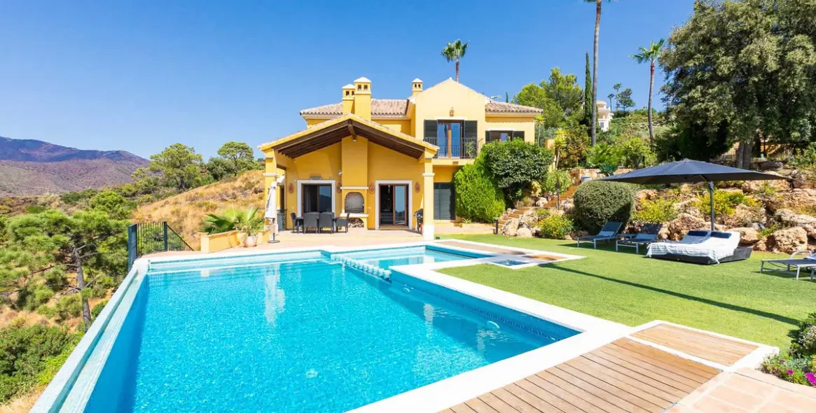 Продажа  отдельно стоящей виллы в Benahavís 61