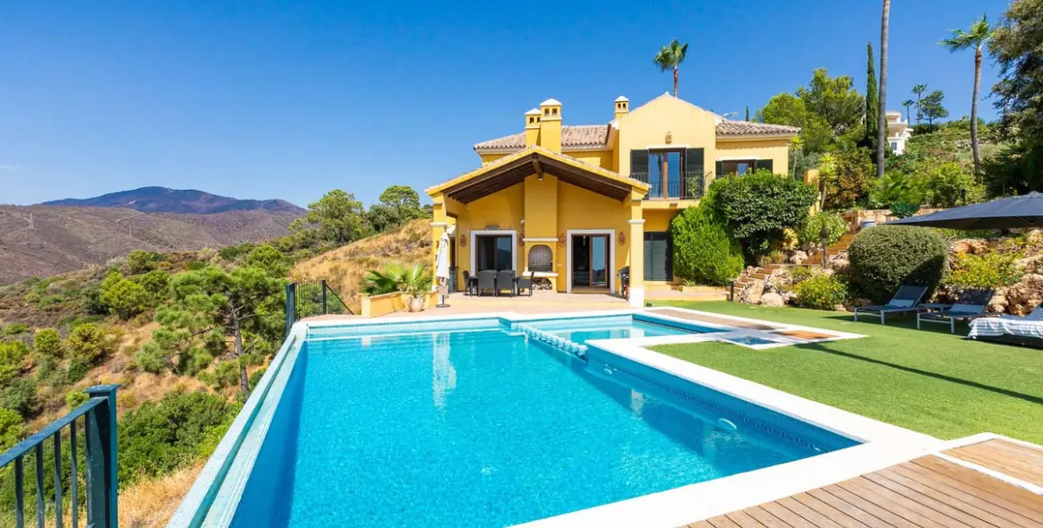 Продажа  отдельно стоящей виллы в Benahavís 62