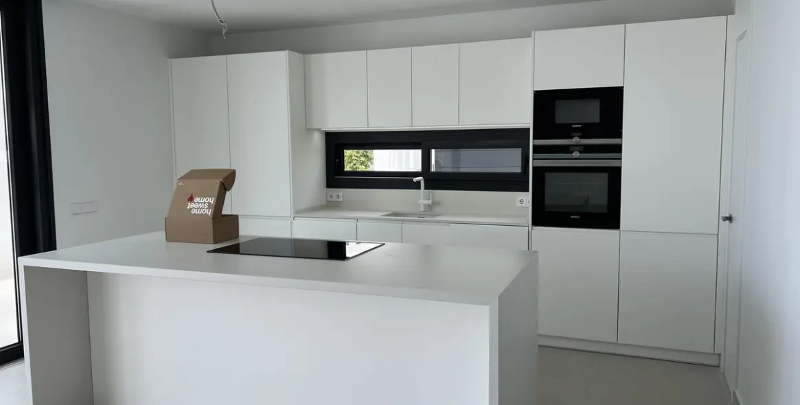 Продажа  отдельно стоящей виллы в Fuengirola 6