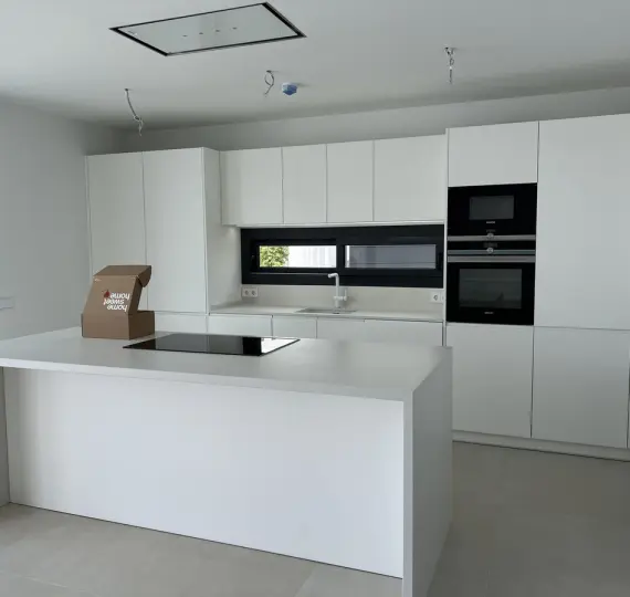 Продажа  отдельно стоящей виллы в Fuengirola