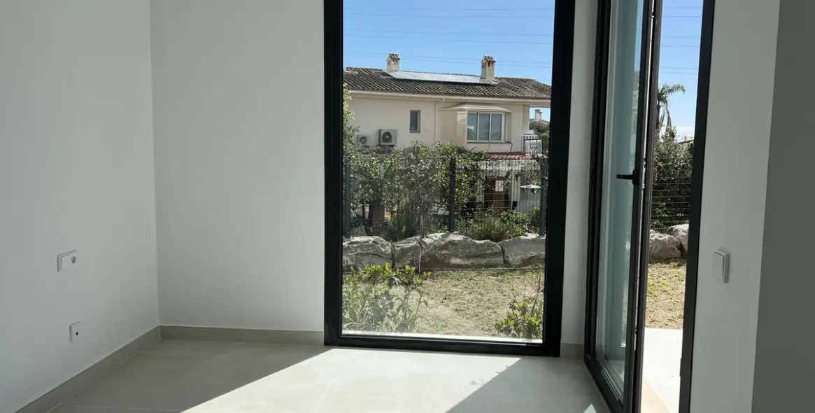 Продажа  отдельно стоящей виллы в Fuengirola 9