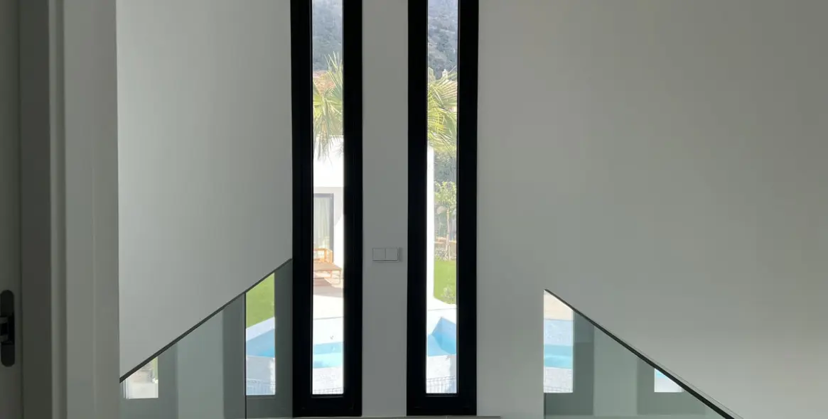 Продажа  отдельно стоящей виллы в Fuengirola 15