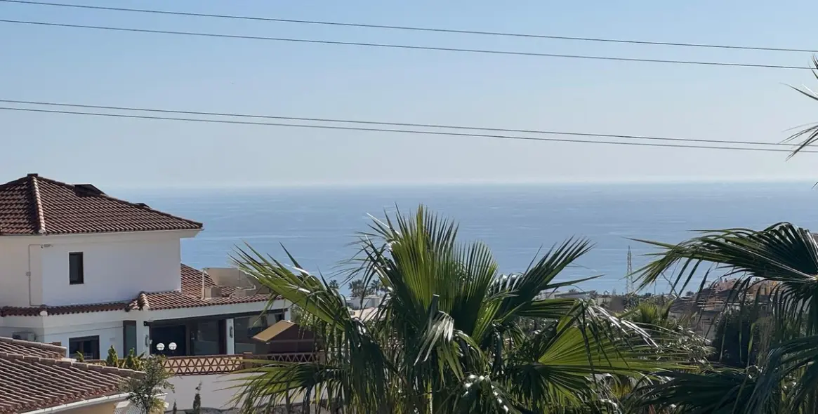 Продажа  отдельно стоящей виллы в Fuengirola 23