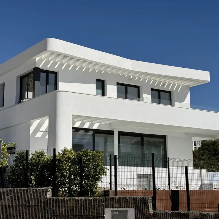 Venta de villa independiente en Fuengirola