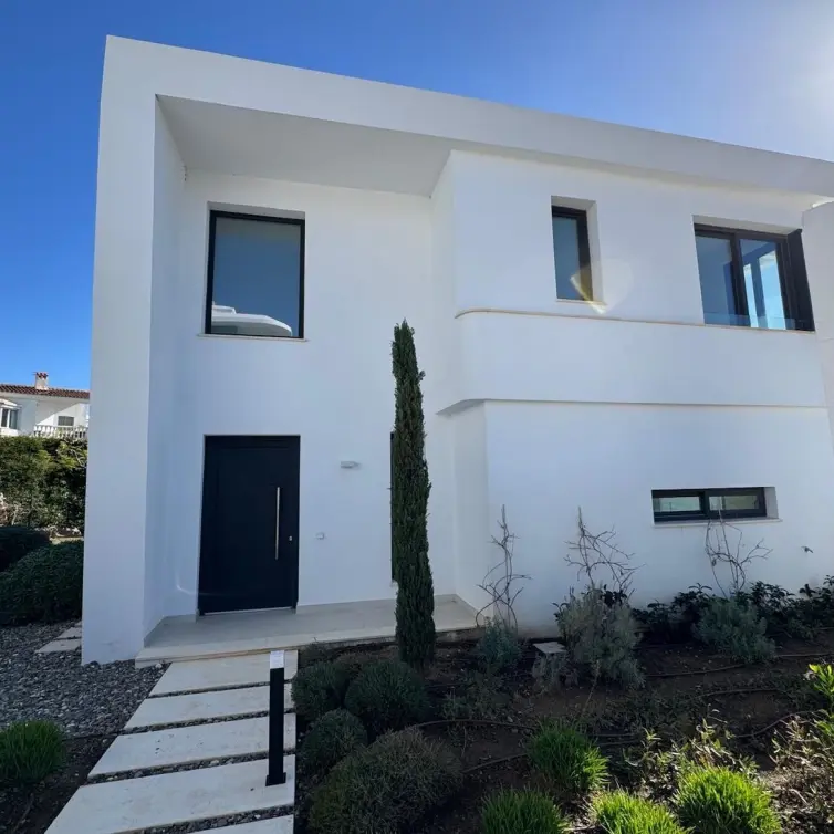 Venta de villa independiente en Fuengirola