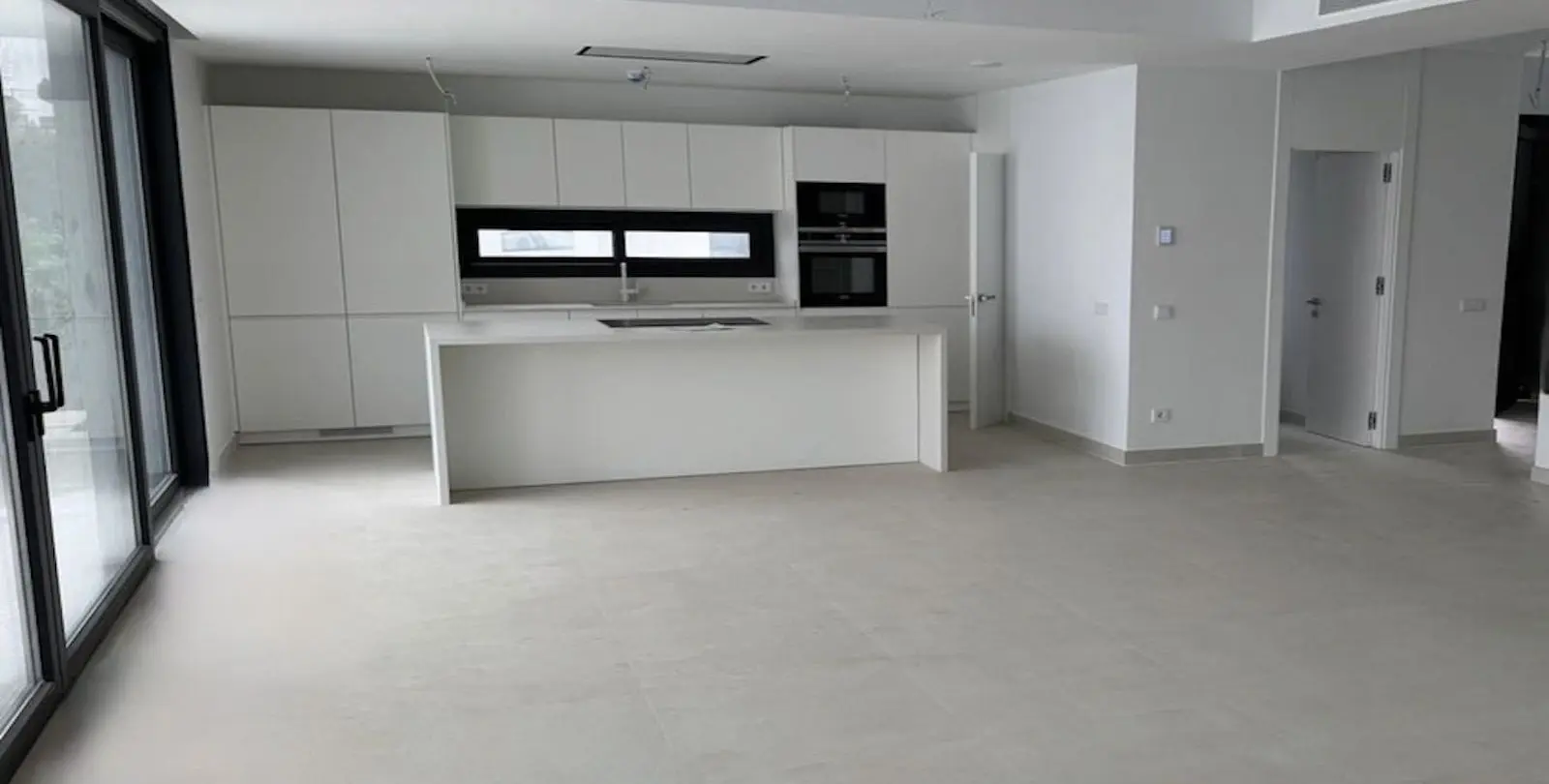 Sale of detached villa in Fuengirola 9