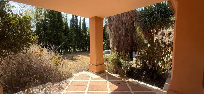 Таунхаус R5129251 2