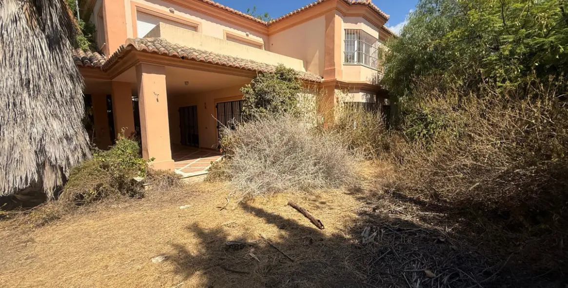 Продажа таунхауса в Nueva Andalucía (район Nueva Andalucía) 6