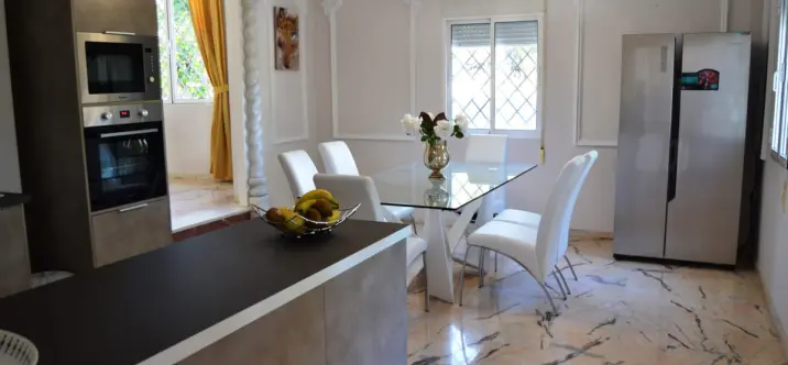 Oтдельно стоящая вилла R4731685 4