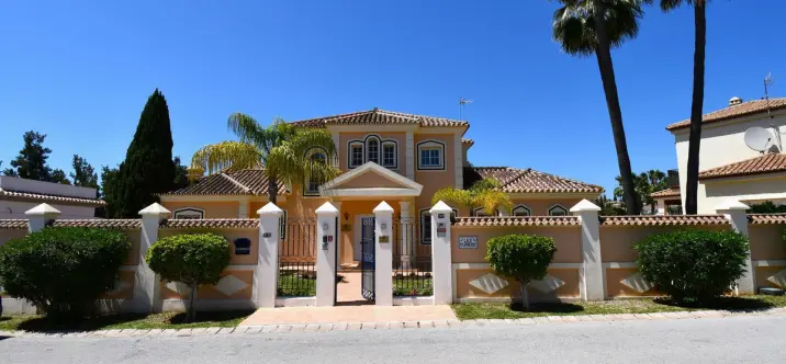 Venta de villa independiente en Mijas Golf 0