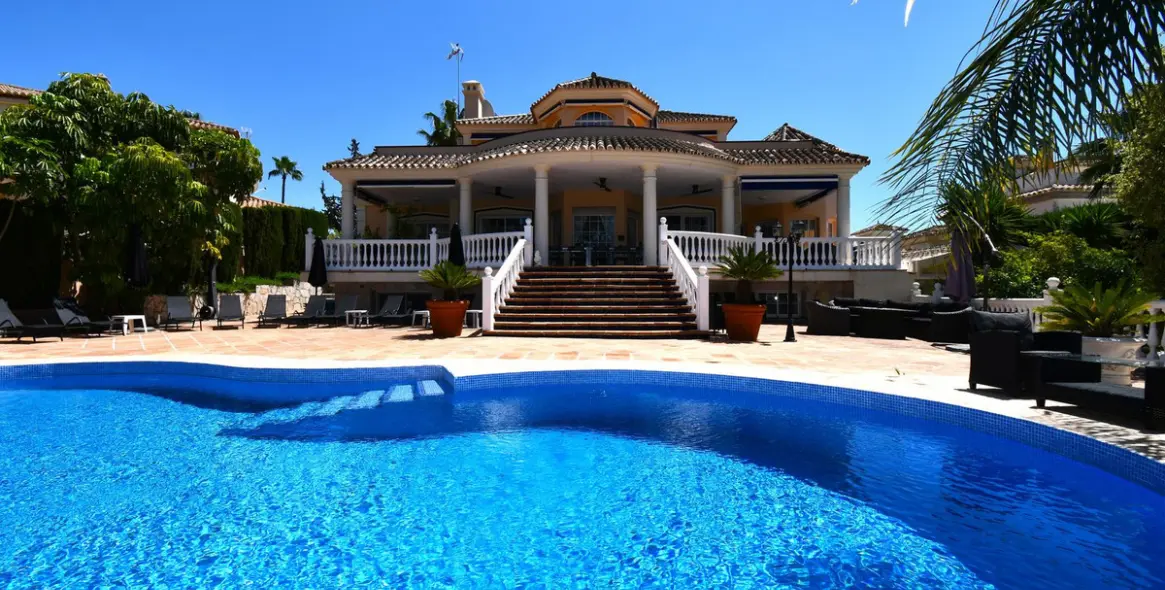 Venta de villa independiente en Mijas Golf 23