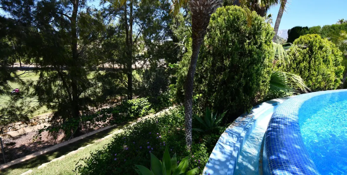 Venta de villa independiente en Mijas Golf 27