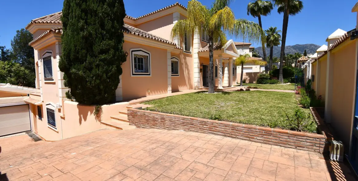 Venta de villa independiente en Mijas Golf 47