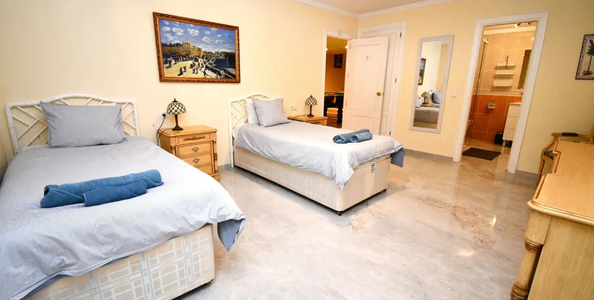 Venta de villa independiente en Mijas Golf 50