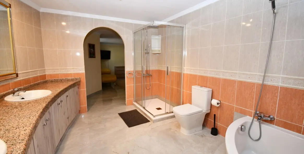 Venta de villa independiente en Mijas Golf 60