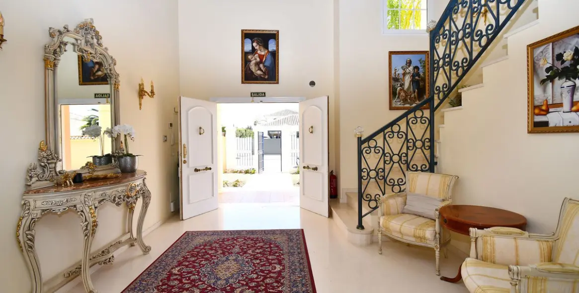 Venta de villa independiente en Mijas Golf 70