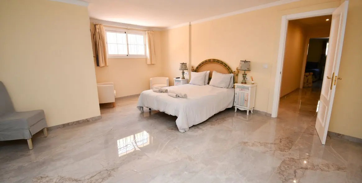 Venta de villa independiente en Mijas Golf 71