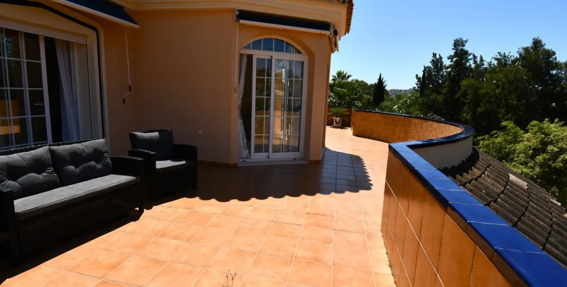 Venta de villa independiente en Mijas Golf 89