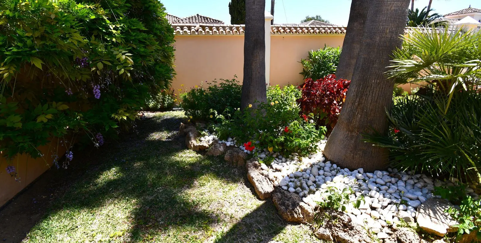 Sale of detached villa in Mijas Golf 146