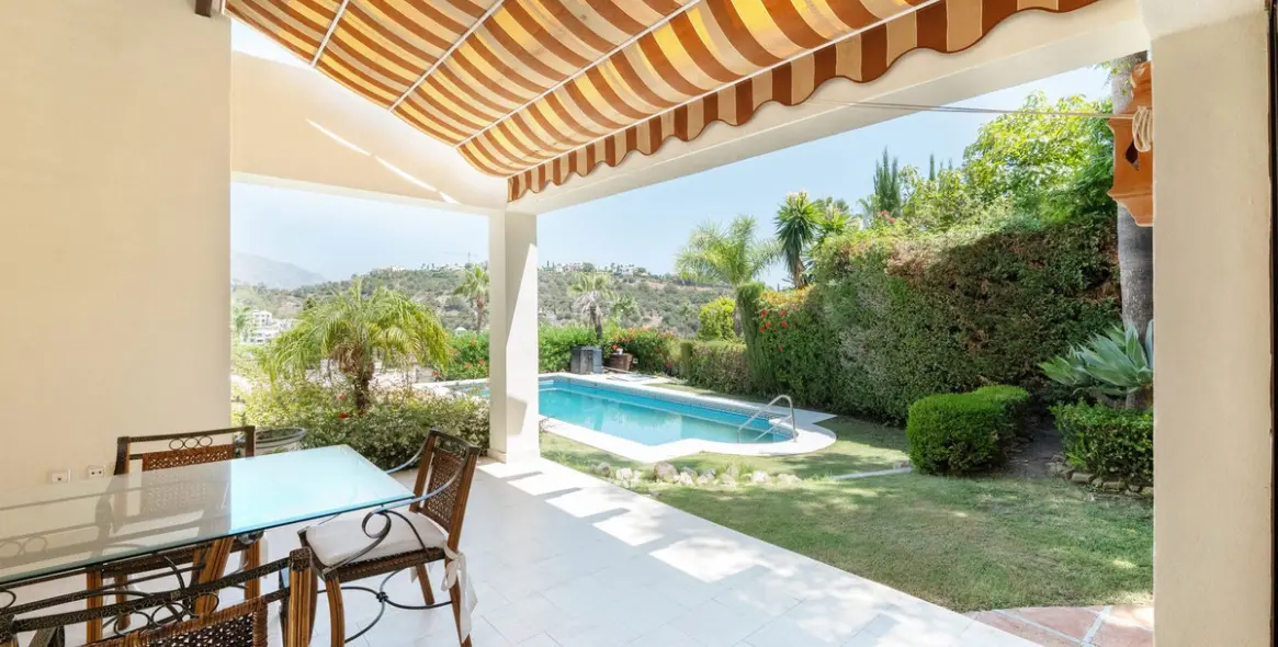 Sale of detached villa in Benahavís (district Los Arqueros) 3