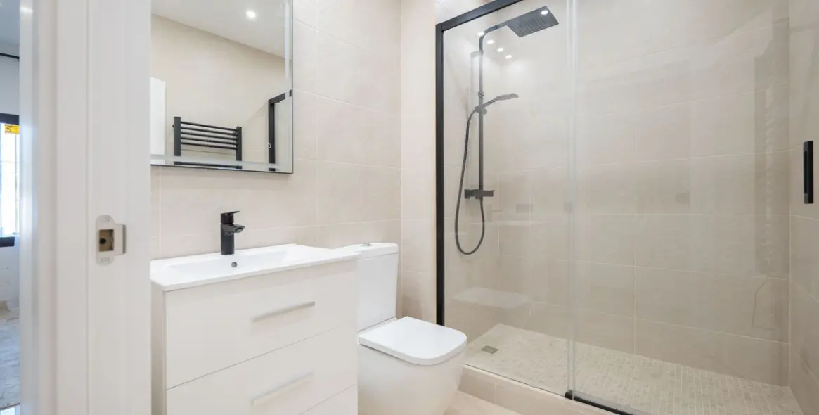 Venta de villa independiente en Los Arqueros 26