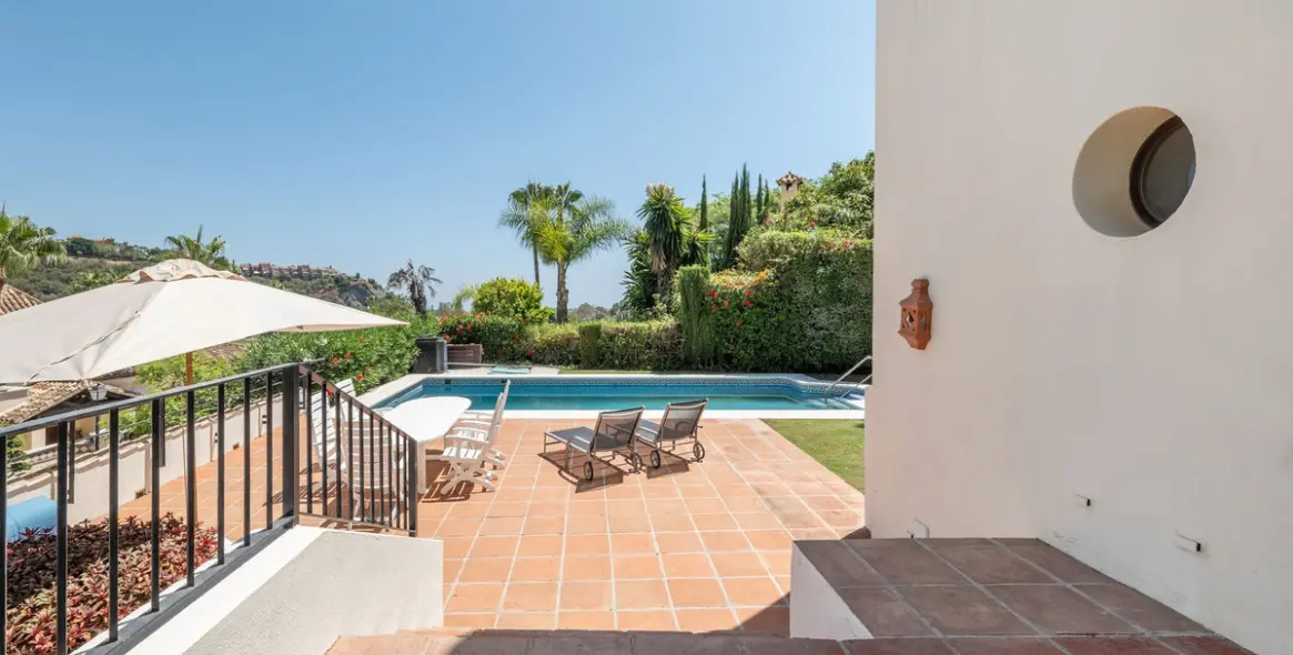 Venta de villa independiente en Los Arqueros 34