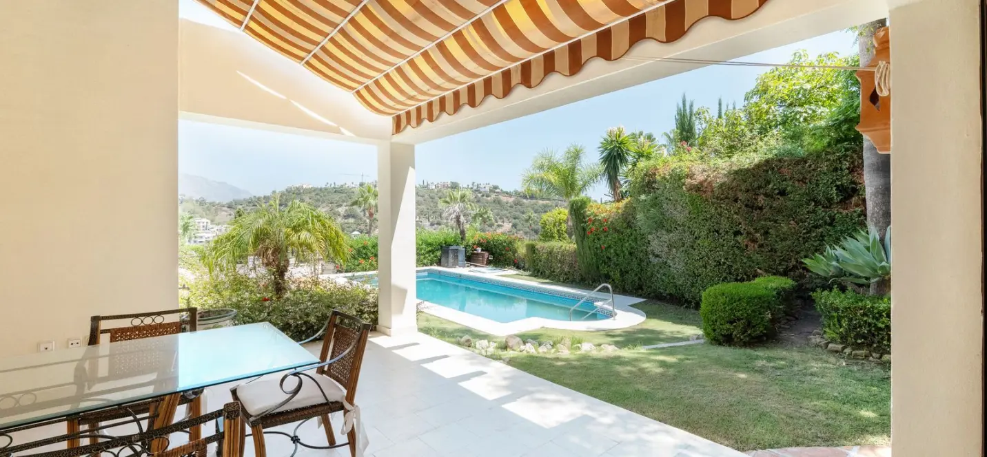 Venta de villa independiente en Los Arqueros 2