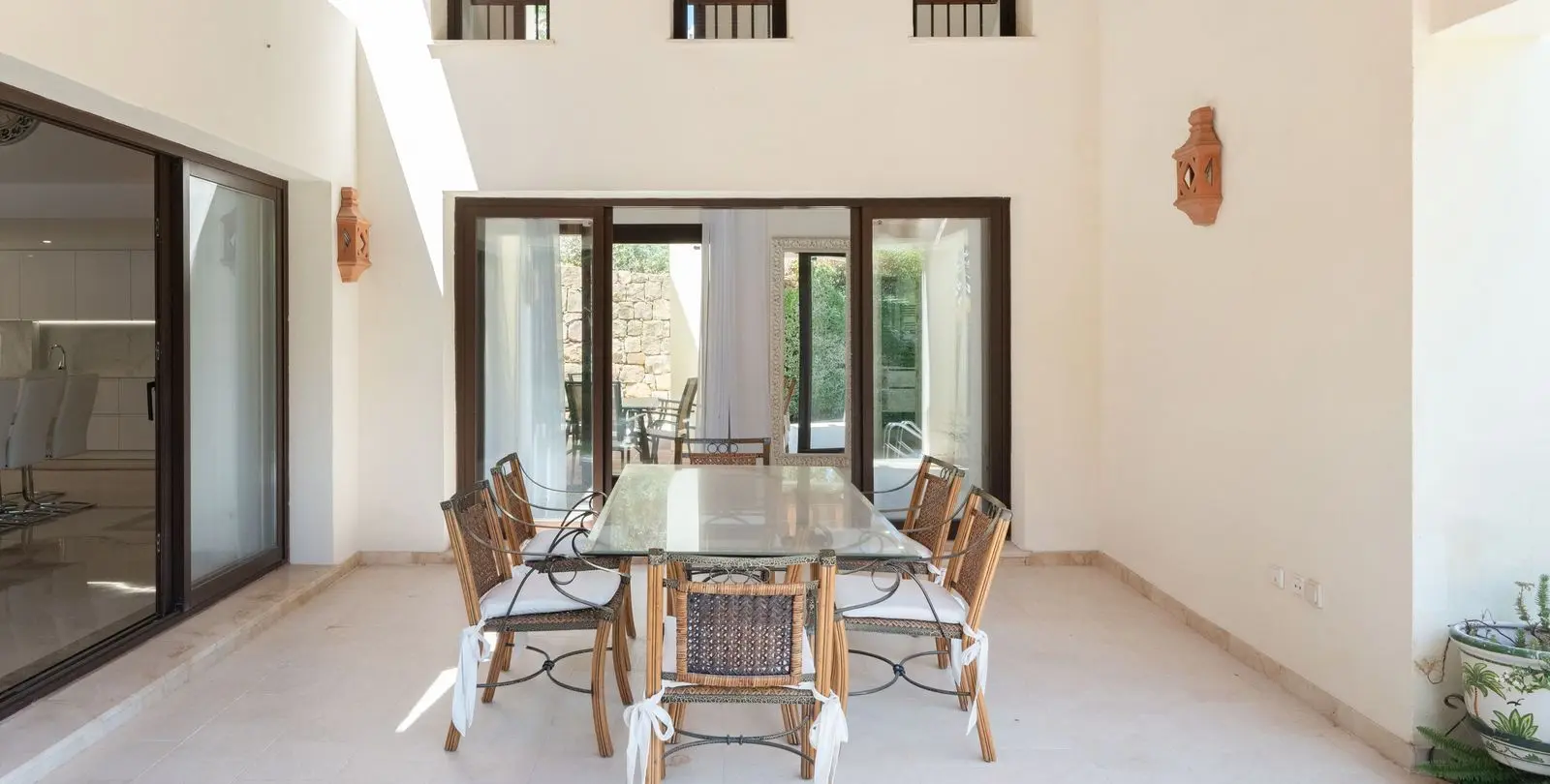 Venta de villa independiente en Los Arqueros 5