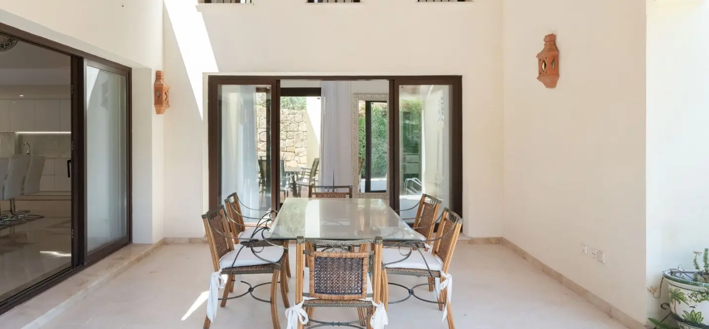 Venta de villa independiente en Los Arqueros 4