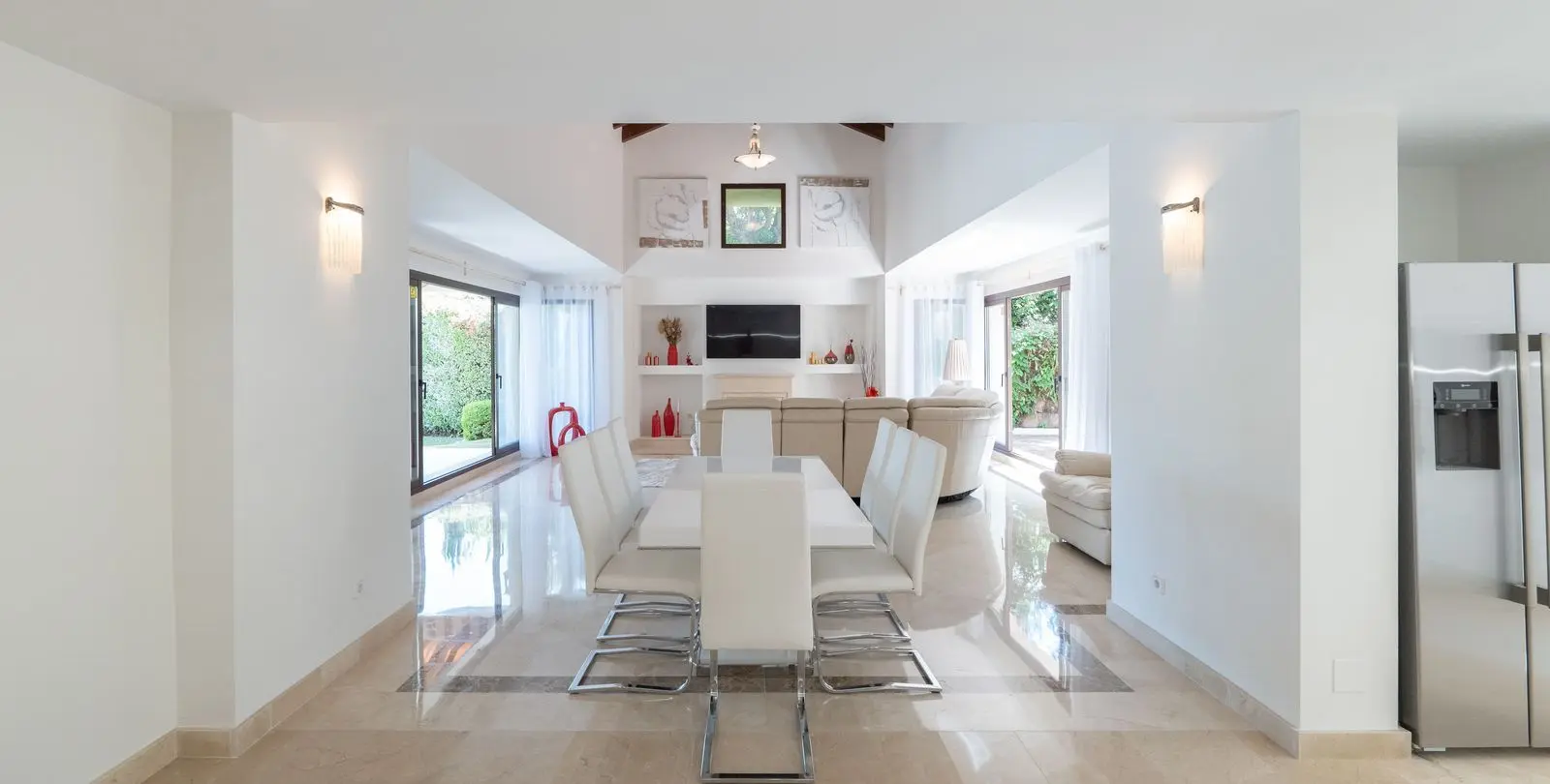 Venta de villa independiente en Los Arqueros 9