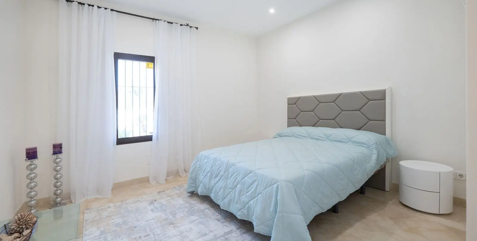 Venta de villa independiente en Los Arqueros 29
