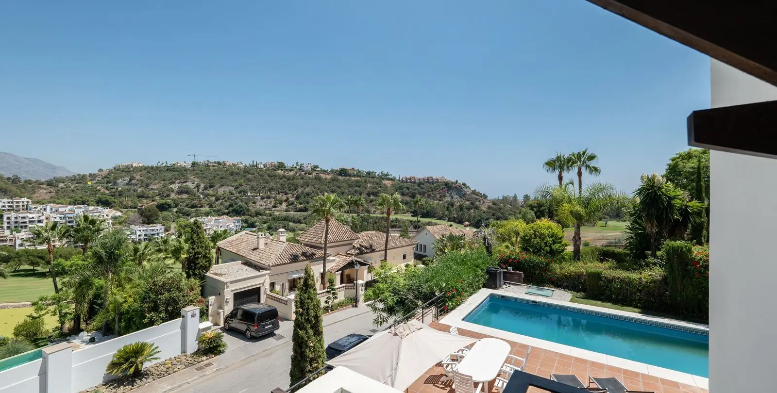 Venta de villa independiente en Los Arqueros 33