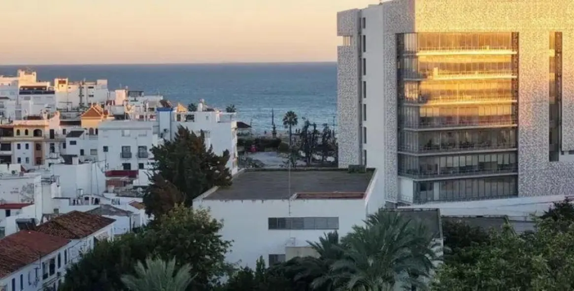 Sale of penthouse in Estepona (district Estepona) 8