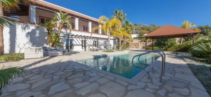 Oтдельно стоящая вилла R3072538 2