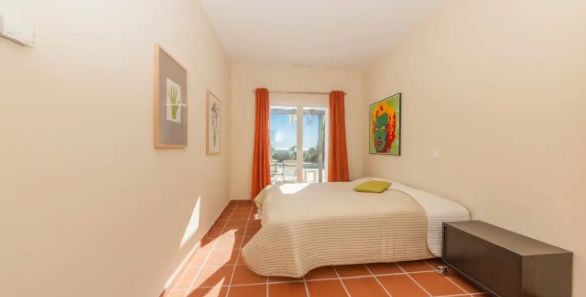 Продажа  отдельно стоящей виллы в Benahavís (район Benahavís) 18