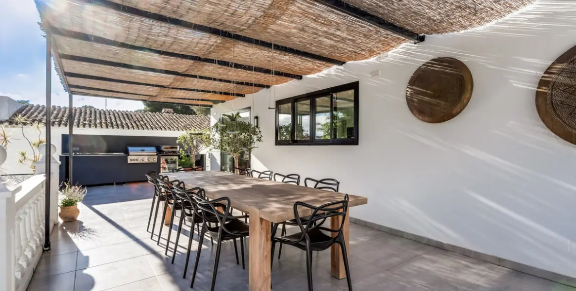 Sale of detached villa in Nueva Andalucía 5