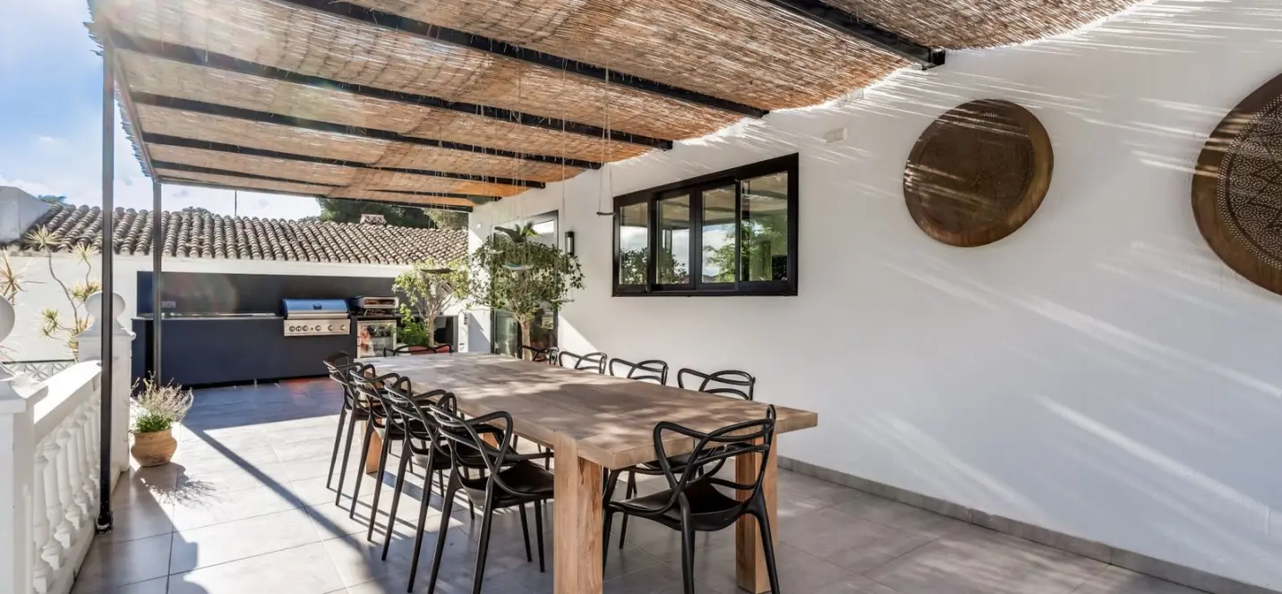 Sale of detached villa in Nueva Andalucía 4