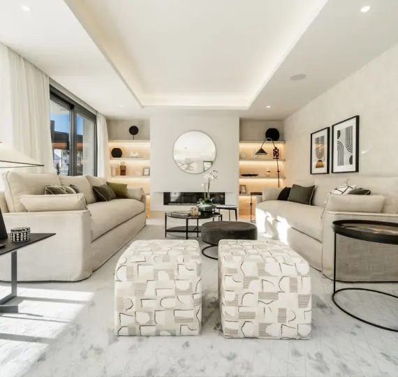 Oтдельно стоящая вилла R4657594