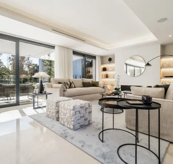 Oтдельно стоящая вилла R4657594