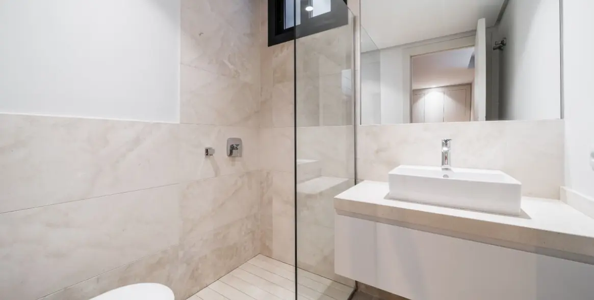 Продажа  отдельно стоящей виллы в Estepona (район El Paraiso) 11