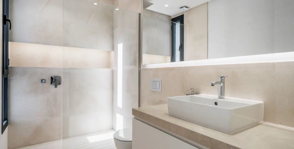 Продажа  отдельно стоящей виллы в Estepona (район El Paraiso) 18