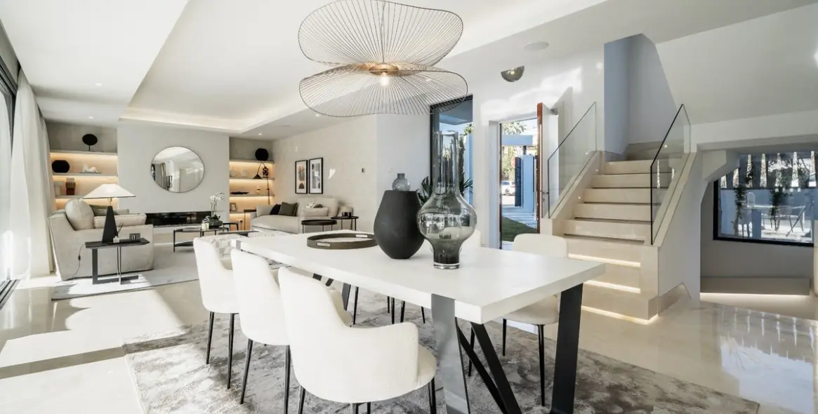 Продажа  отдельно стоящей виллы в Estepona (район El Paraiso) 20