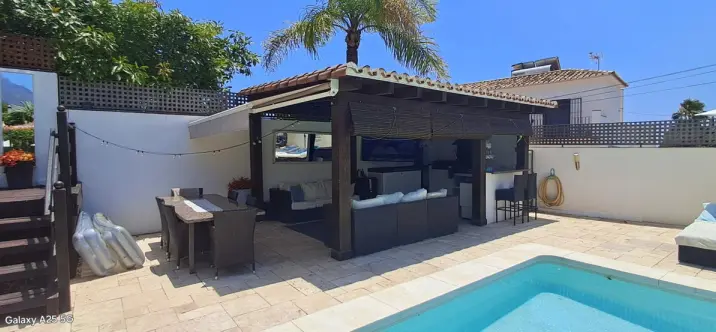 Продажа  отдельно стоящей виллы в Marbella 2