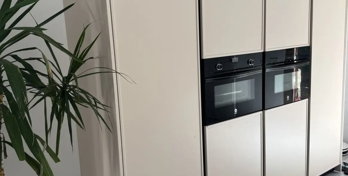 Sale of detached villa in Estepona 6